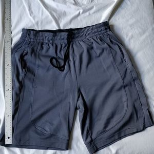 Champs Shorts